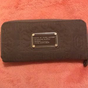 Marc Jacobs wallet